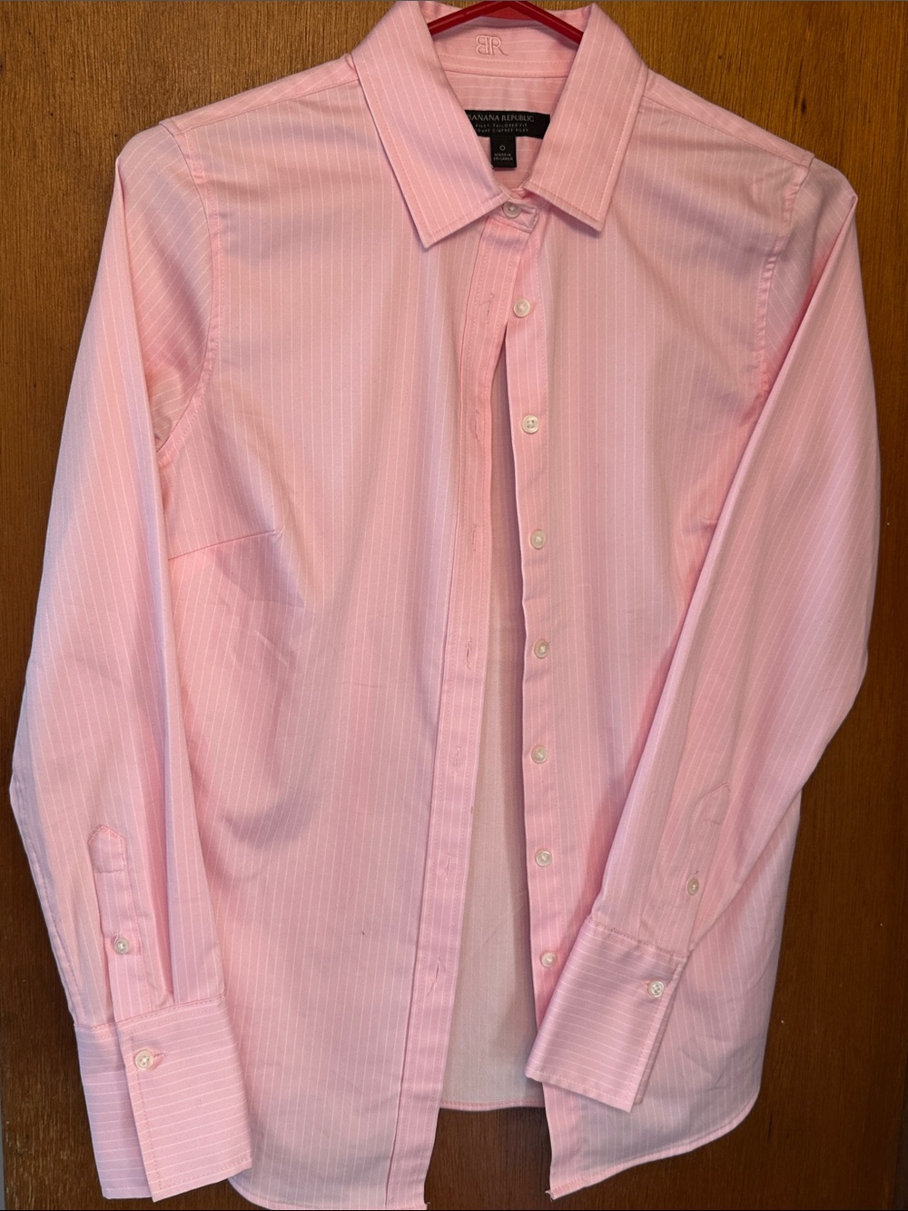 Size 0 Banana Republic Tailored Fit Pink Pinstripe Button-Down Shirt